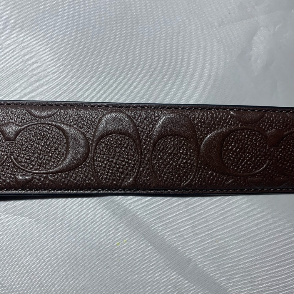 Harness Buckle Cut-To-Size Reversible Belt - Picture 3 of 7